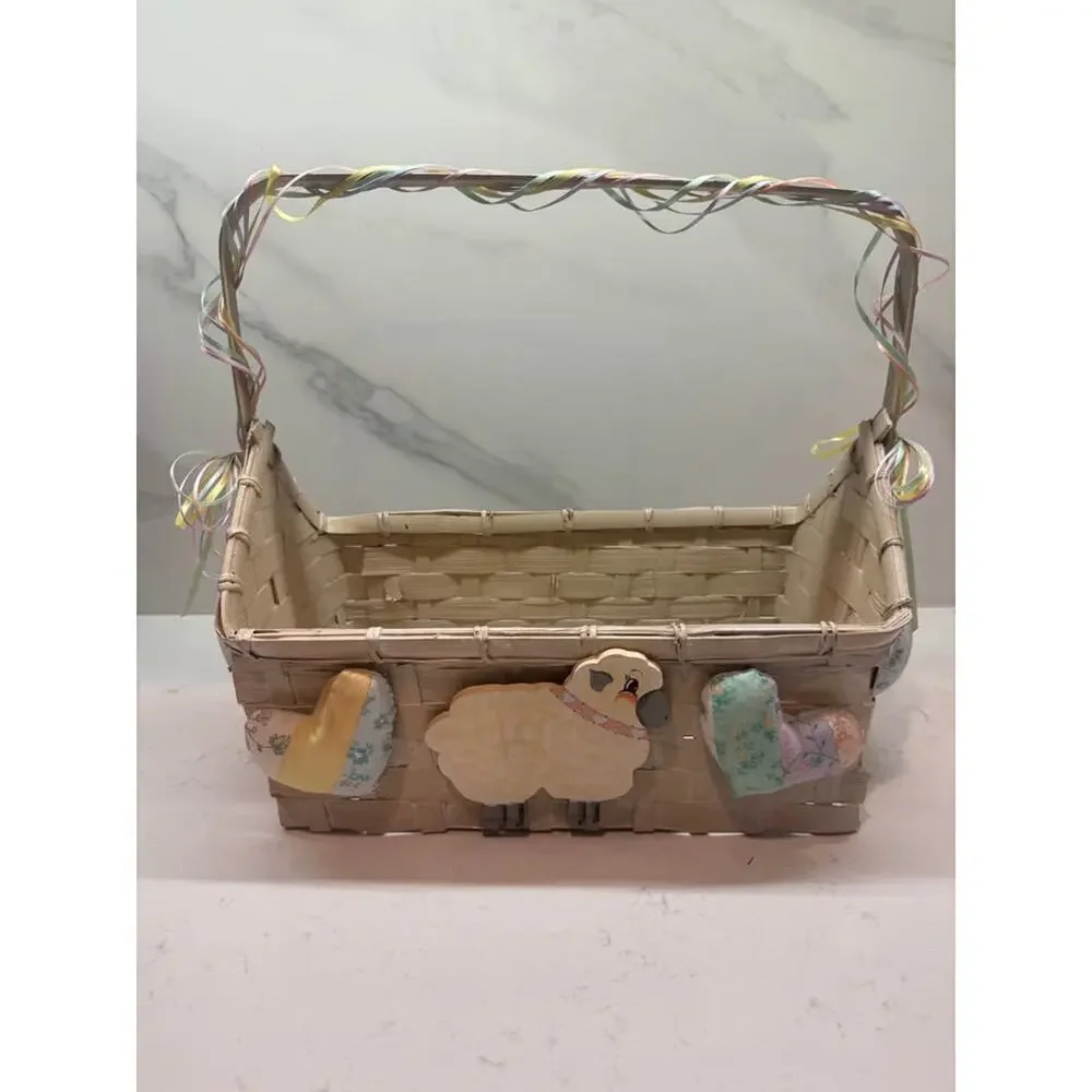 90s Nursery Lamb Heart Basket Organizer